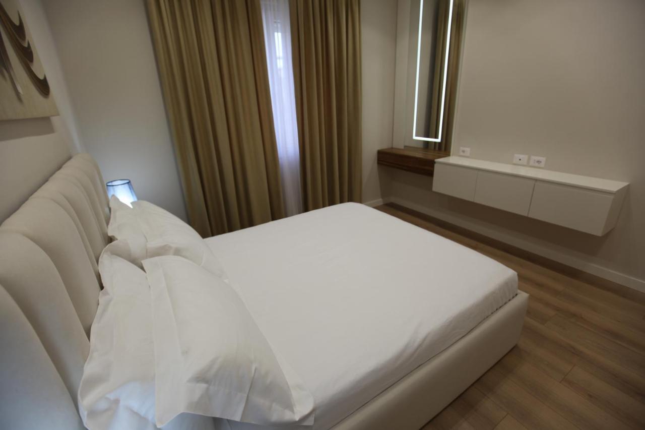 Arkle Apartment 1 Tirana Kültér fotó
